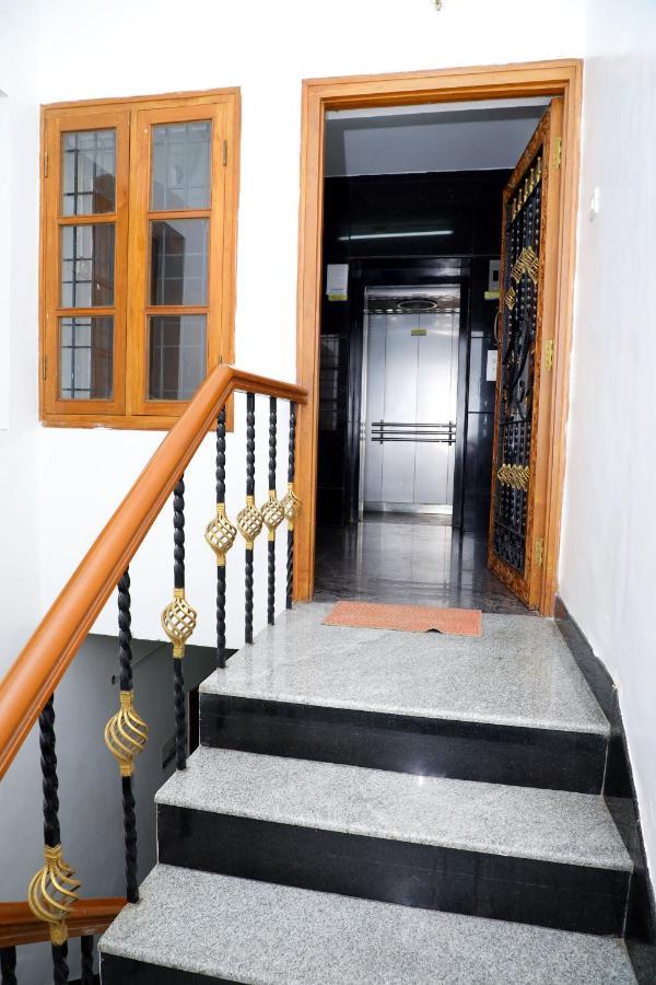 Rainbow House Luxury Rooms Chennai Ngoại thất bức ảnh