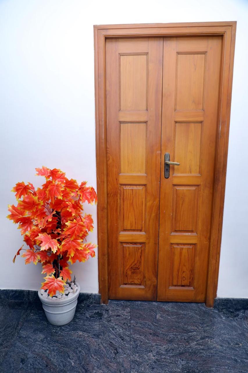 Rainbow House Luxury Rooms Chennai Ngoại thất bức ảnh