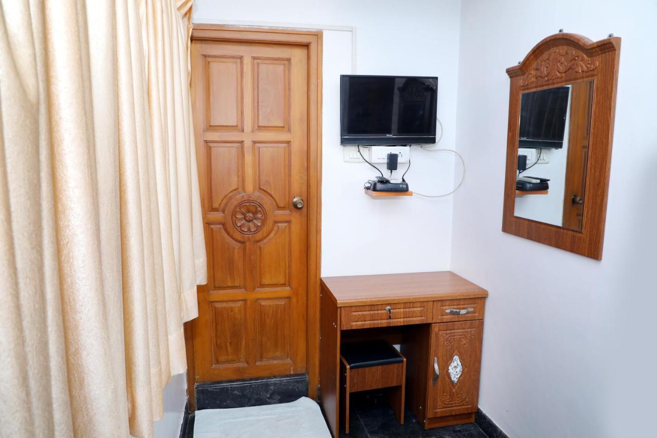 Rainbow House Luxury Rooms Chennai Ngoại thất bức ảnh
