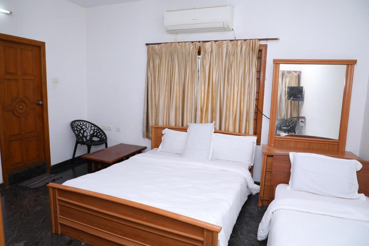 Rainbow House Luxury Rooms Chennai Ngoại thất bức ảnh