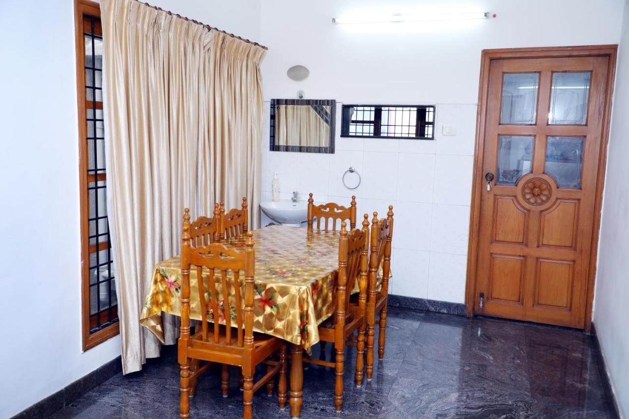 Rainbow House Luxury Rooms Chennai Ngoại thất bức ảnh